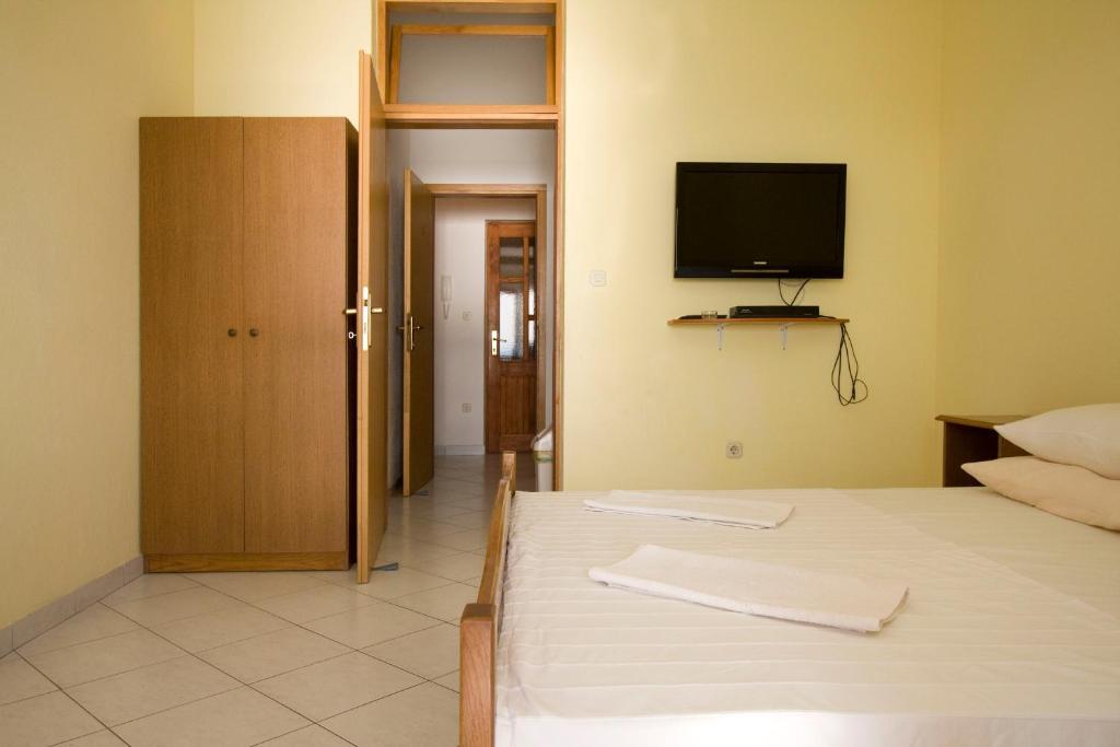 Ella Apartments Omiš Szoba fotó
